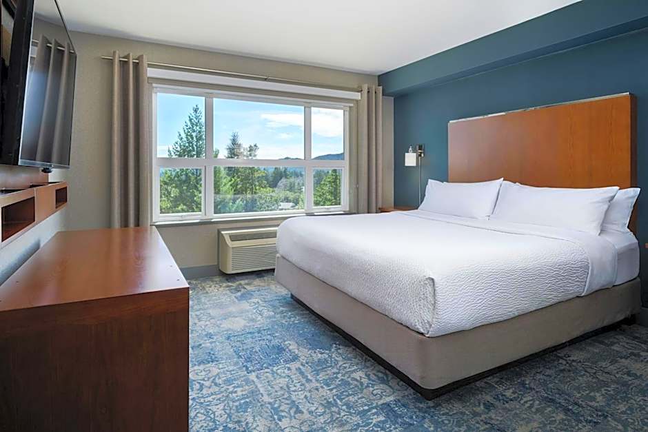 Four Points By Sheraton Victoria Gateway