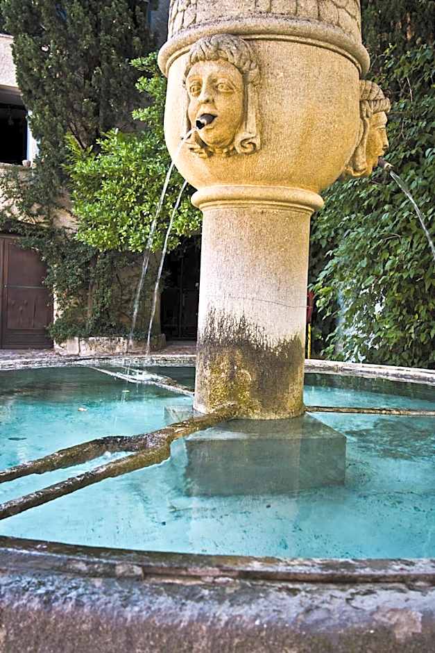 Hôtel la Fête en Provence