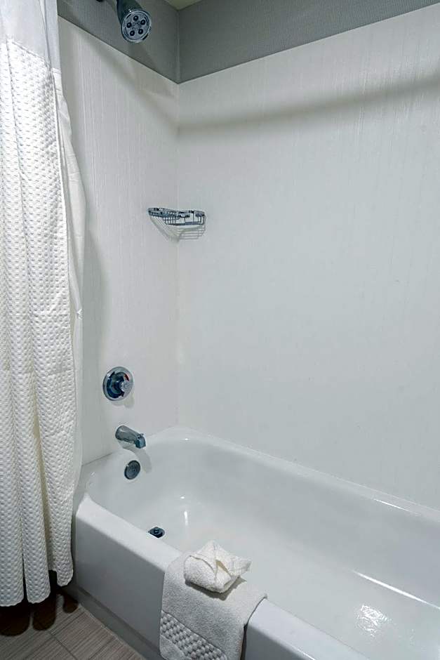 Courtyard by Marriott Cleveland Willoughby