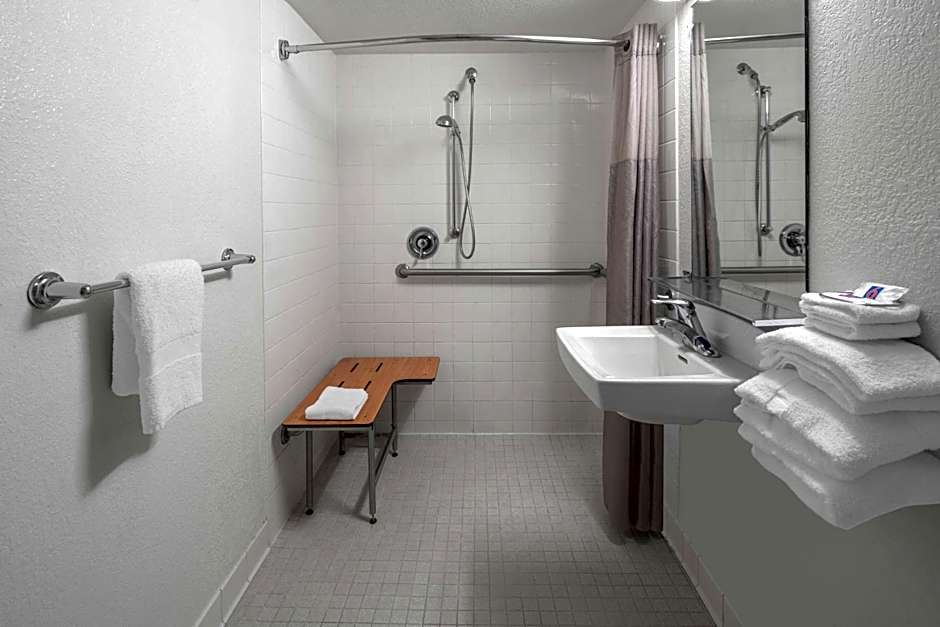 Motel 6 Santa Barbara - Carpinteria South