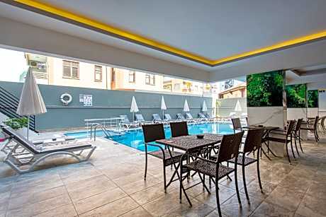 Junior Suite with Balcony