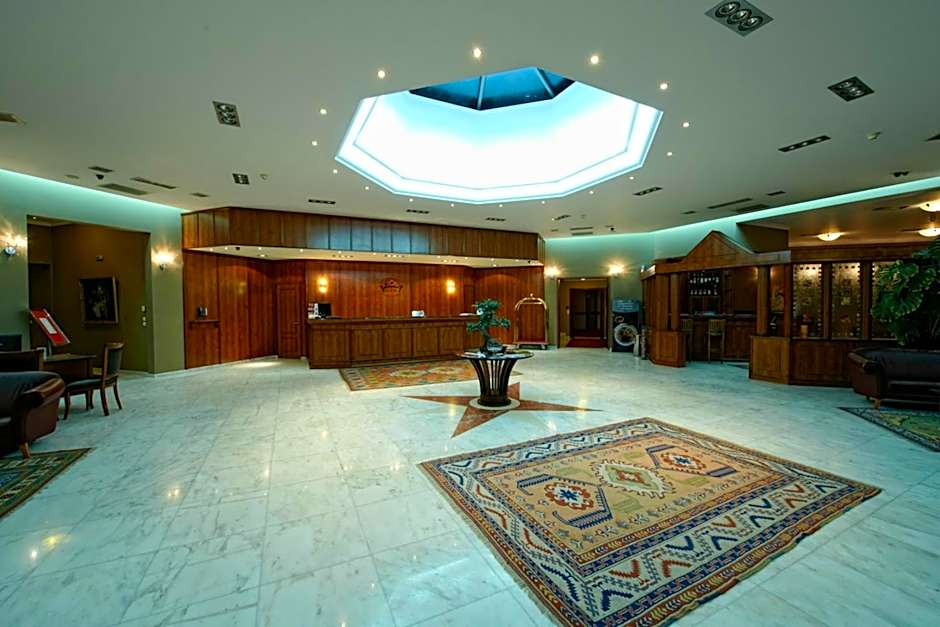 ROYAL HOTEL THESSALONIKI