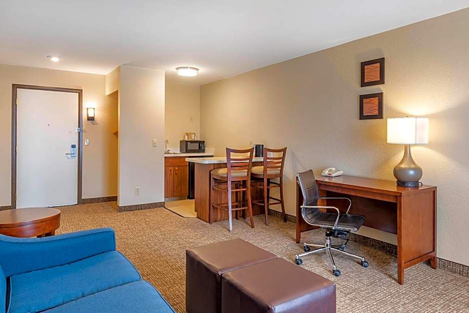 Comfort Inn & Suites Klamath Falls