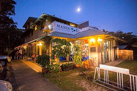 Manta Lodge & Scuba Centre
