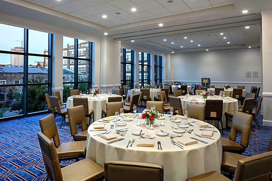 Higgins Hotel, Official Hotel of The National WWII Museum, Curio Collection by Hilton