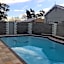 Tranquil House B&B @ 1 College Ave