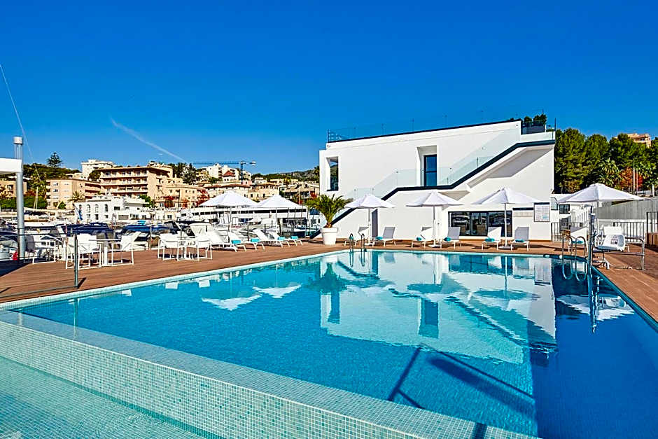 Calanova Sports Residence