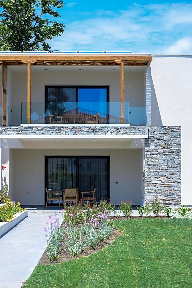 Amyntas Seafront Hotel