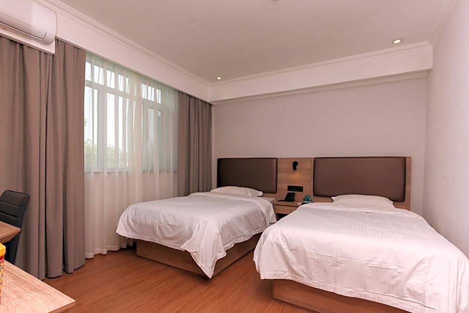 GreenTree Inn Suzhou Railway Station South Square Humble Administrator's Garden Business Hotel