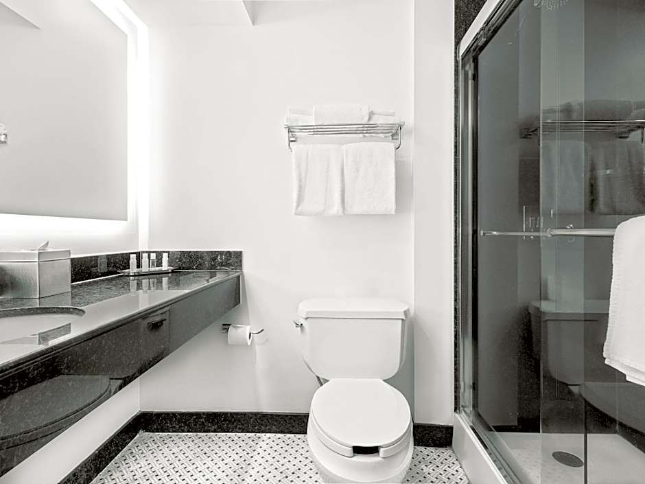 Woodcliff Hotel And Spa