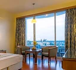 Woodlands Hotel