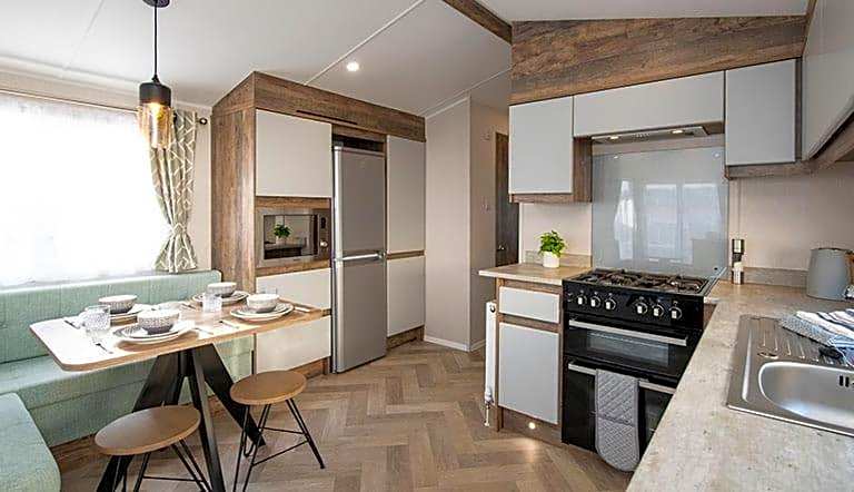 FRESHWATER BEACH HOLIDAY HOME