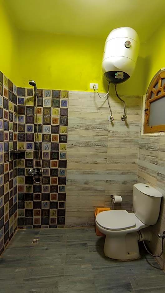 Shams Hotel & Dive Centre