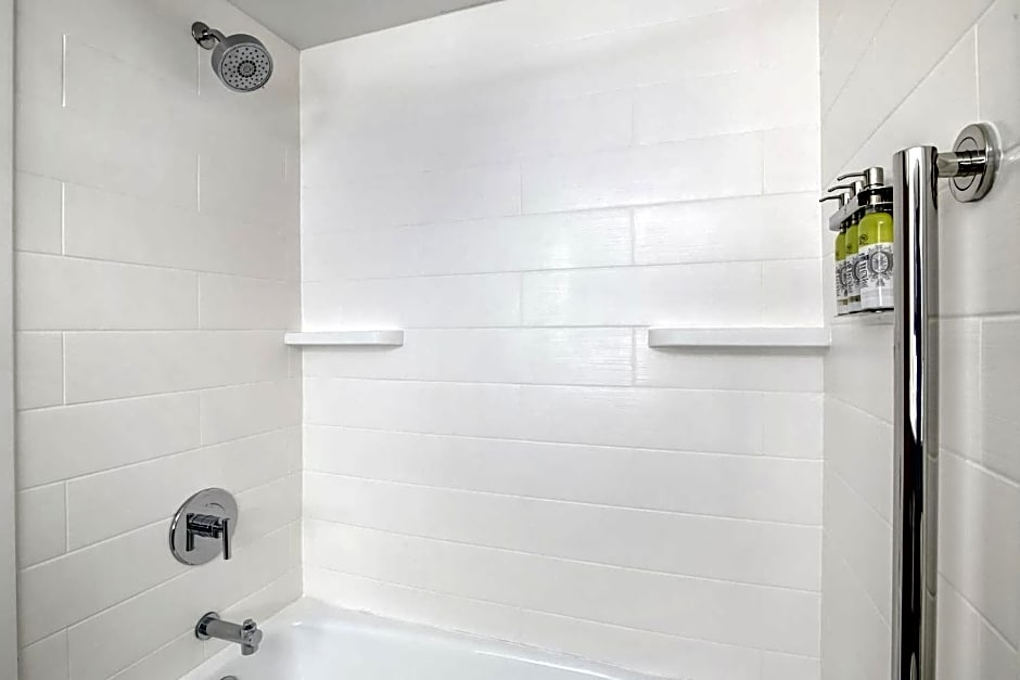 Holiday Inn Express And Suites Longview North By IHG