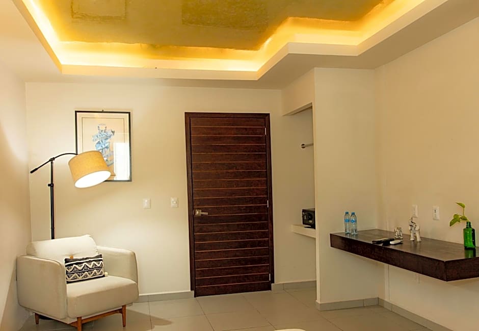 Aquastar Hotel & Apartments