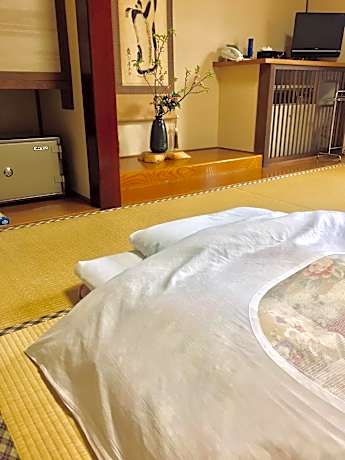 Japanese-Style Room
