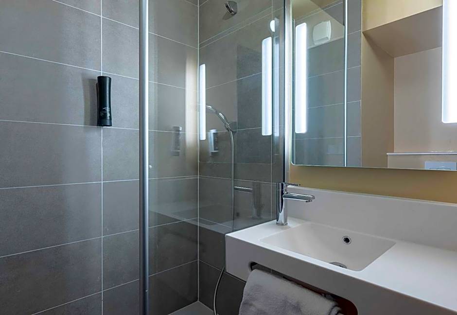 B&B HOTEL Saint-Pierre-en-Faucigny Bonneville