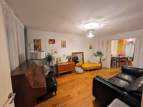 Quaint 3 Bedrooms Ditchling Beacon near beach bus