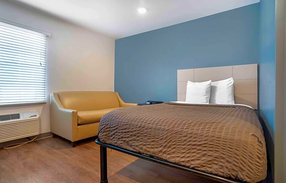 Extended Stay America Select Suites - Pensacola - Northeast