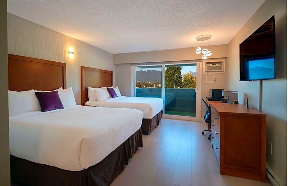 Coast Metro Vancouver Hotel