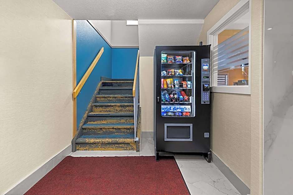 SureStay Plus by Best Western Brooks