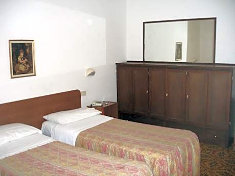 Double or Twin Room with Balcony