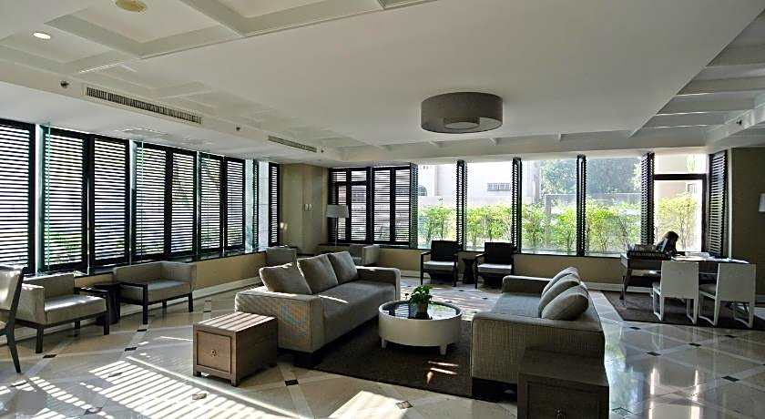 Somerset Park Suanplu Bangkok