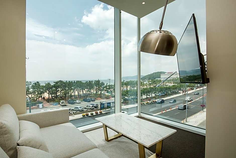 UH Suite The Haeundae