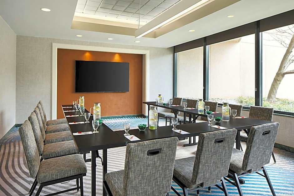 Washington Dulles Marriott Suites