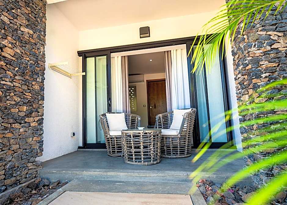 Toparadis Guest House