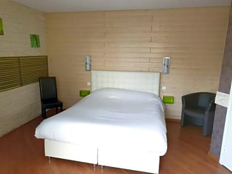 Castor Hotel