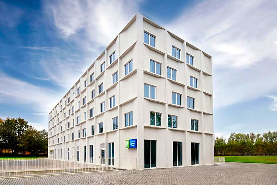 Holiday Inn Express & Suites Gent By IHG