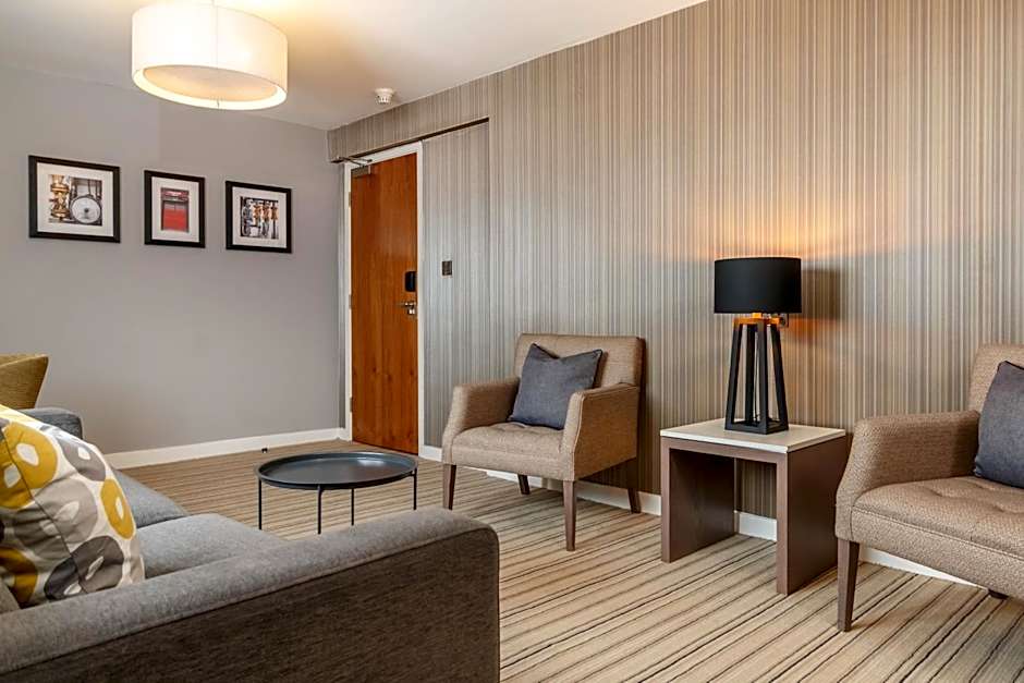 Garner Hotel Preston Samlesbury By IHG