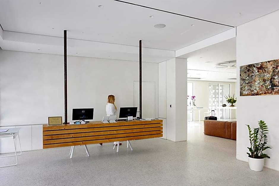 Mykonos Dove Beachfront Hotel