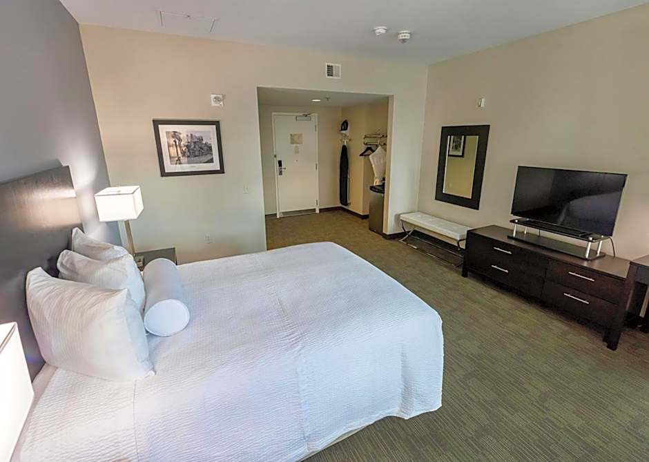 Kellogg Conference Hotel