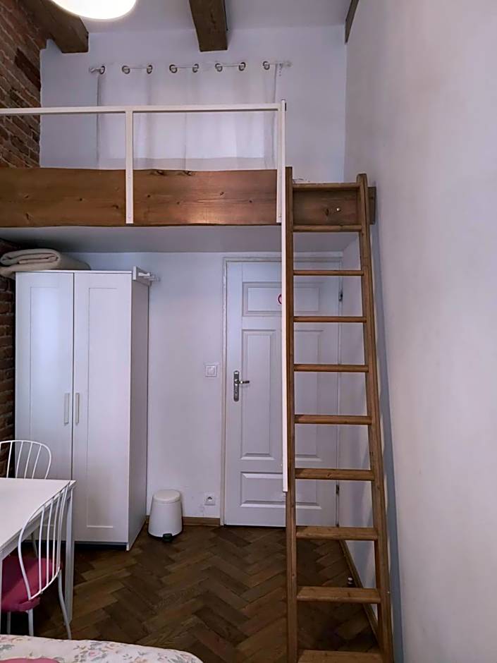 wawel hostel
