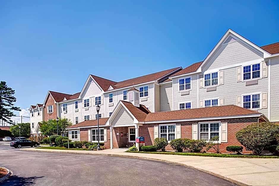 TownePlace Suites by Marriott Manchester-Boston Regional Airport