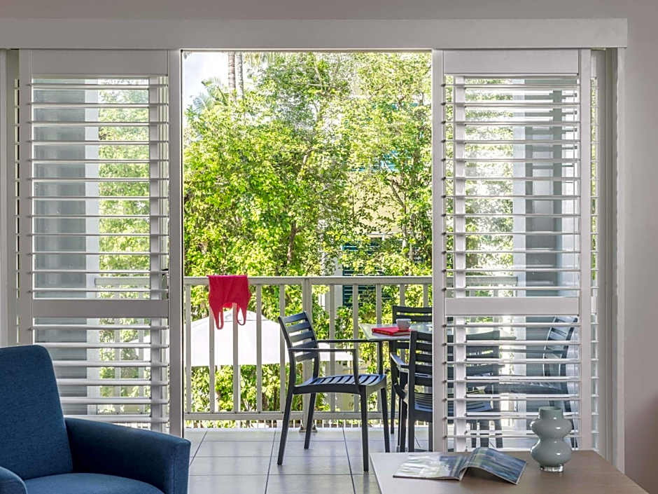 Mantra Aqueous Port Douglas