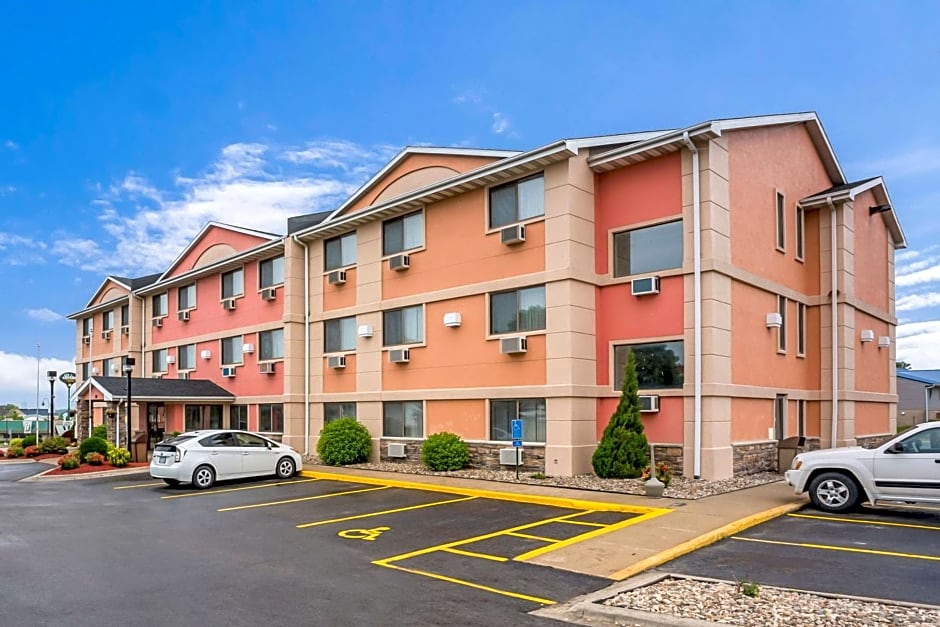 Quality Inn Cedar Rapids South