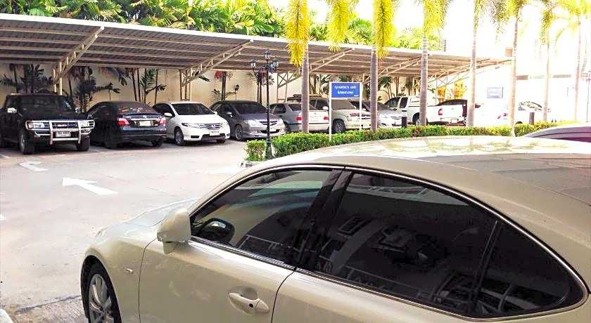 Baanbudsarin Apartment