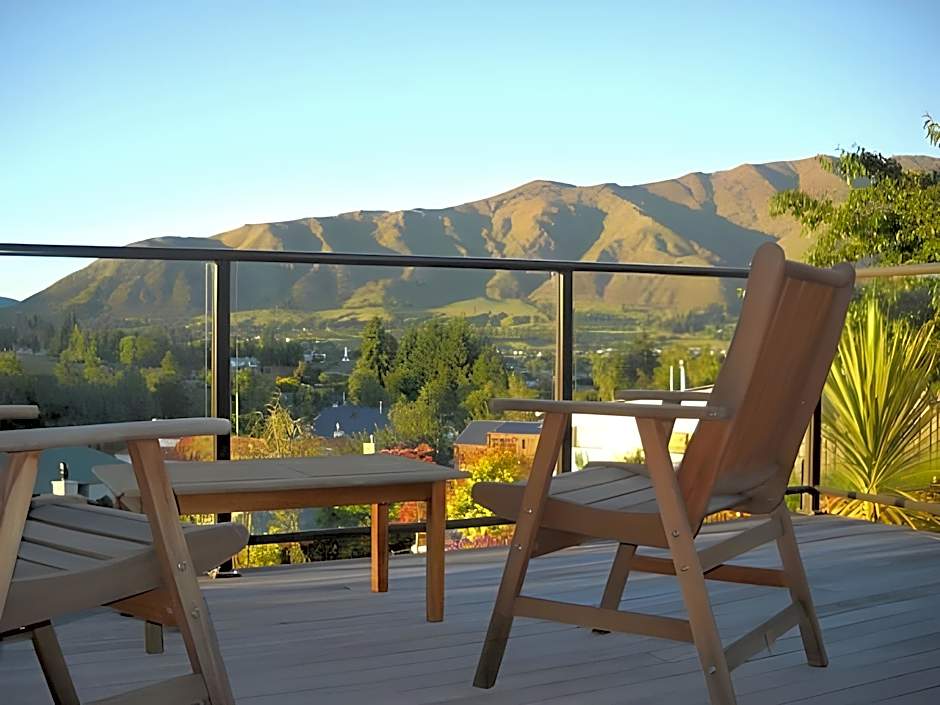 Criffel Peak View Bed and Breakfast