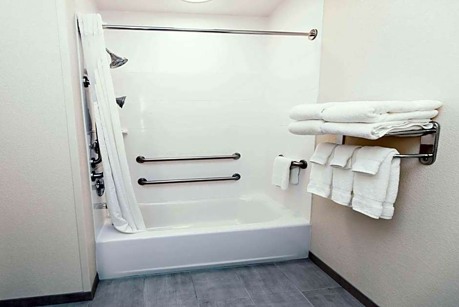 La Quinta Inn & Suites by Wyndham Ankeny IA - Des Moines IA