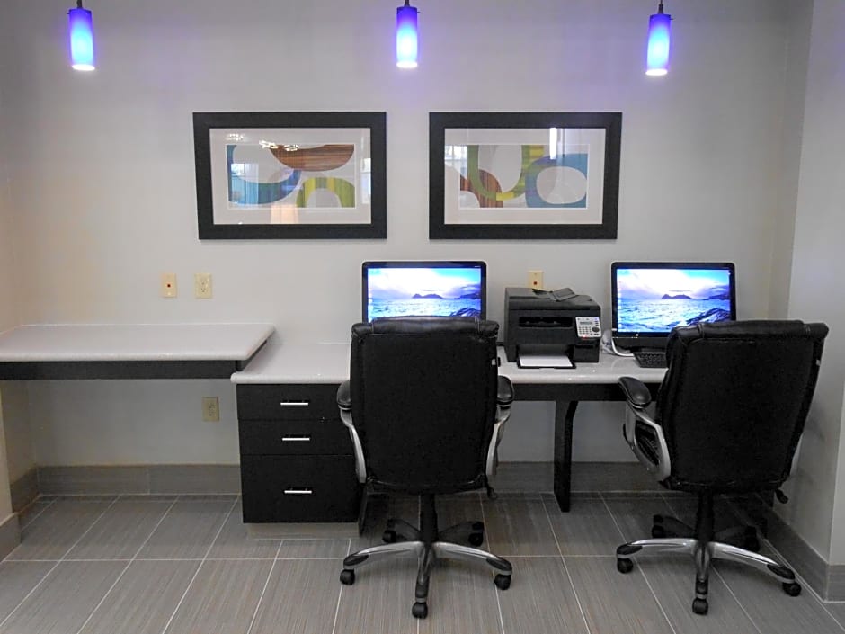 Holiday Inn Express & Suites Houston Northwest-Brookhollow By IHG