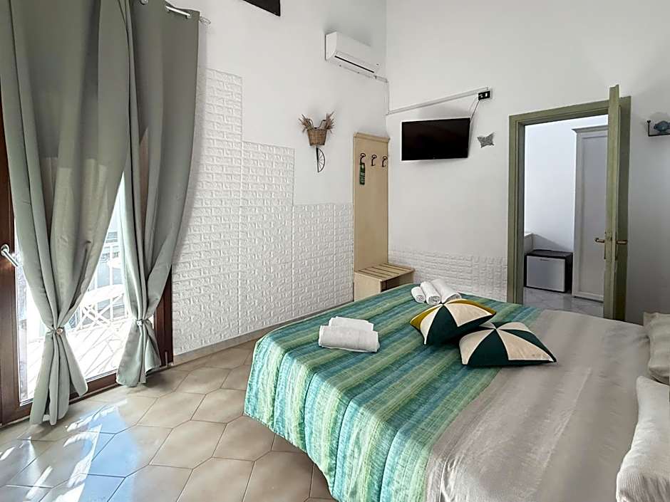 Bed and Breakfast Station