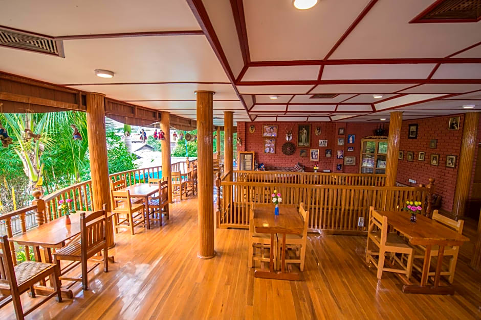 Teak Wood Hotel
