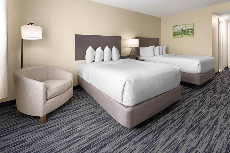 Photo 1 of 5 of Presidential 1 Bedroom 2 Double Beds Suite
