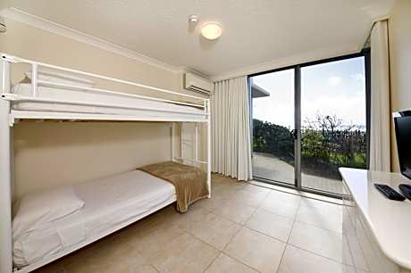 Superior Two-Bedroom Apartment - Ground Floor Ocean View