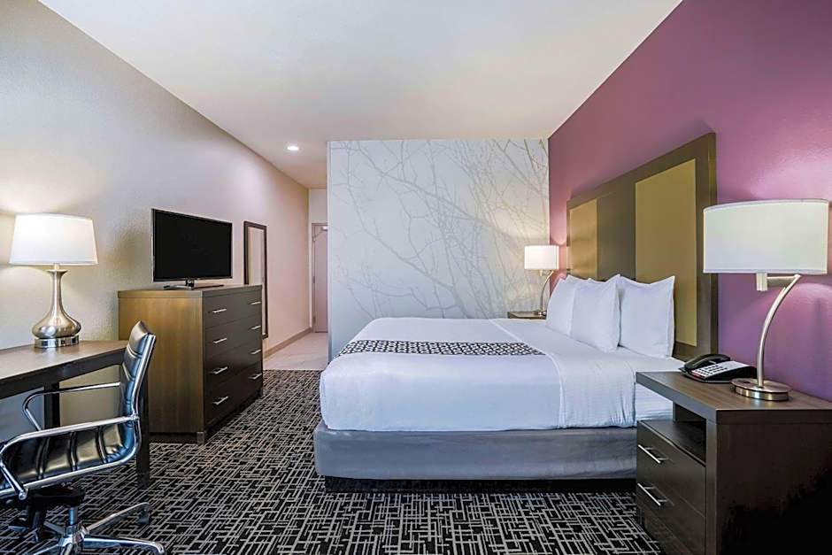 La Quinta Inn & Suites by Wyndham Houston Cypress