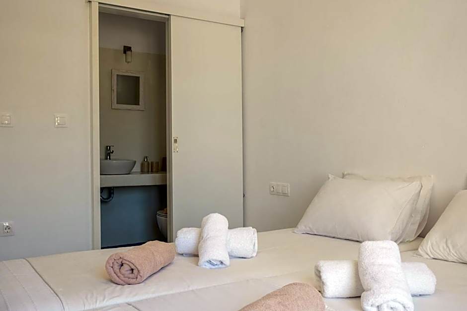 Paradise Apartments Studios