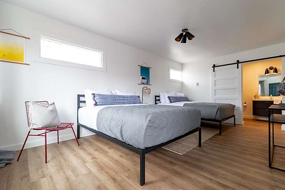 Spoke and Vine Motel